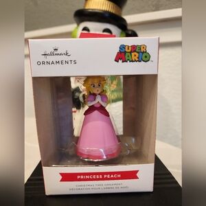 Hallmark Super Mario Princess Peach Ornament - Pink and Yellow